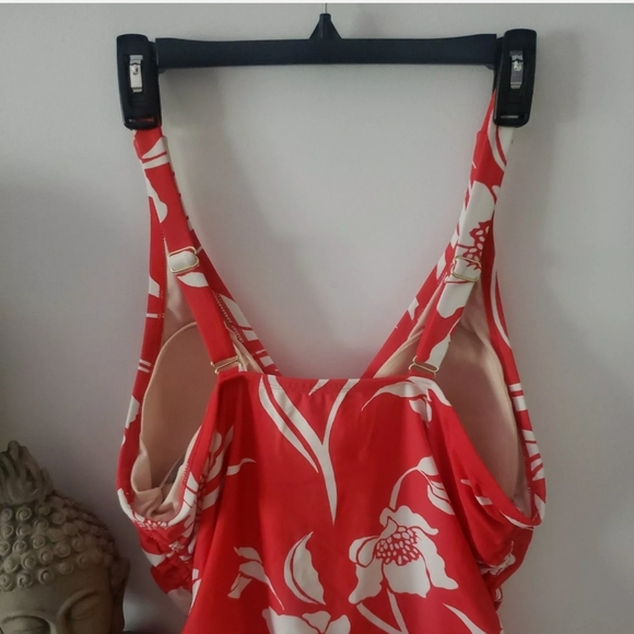 NWT Kona Sol Hawaiian Floral One Piece Swim Suit 24W - Picture 6 of 8